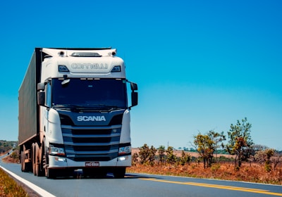 White moving truck for rental